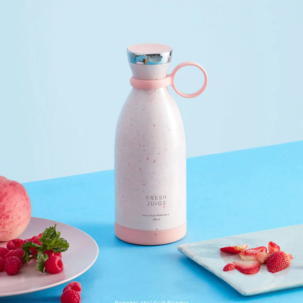 Portable Blender Smoothie Juicer – Mini USB Rechargeable Jug Blender